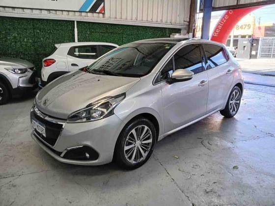 PEUGEOT 208 1.6 GRIFFE 16V FLEX 4P AUTOMÁTICO PEUGEOT 208 1.6 GRIFFE 16V FLEX 4P AUTOMÁTICO